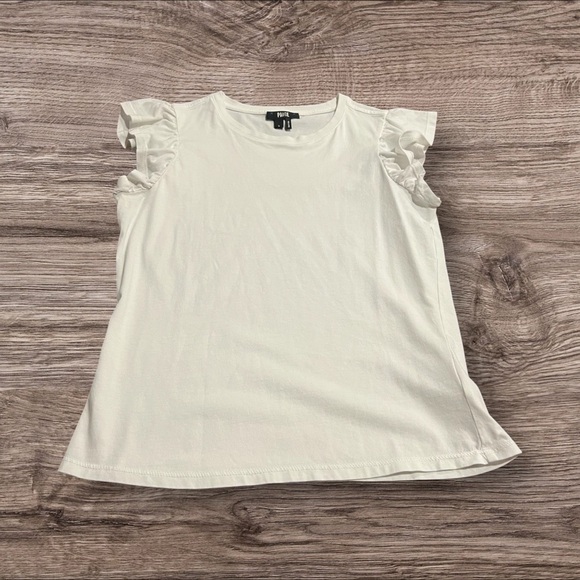 PAIGE Tops - Paige White Ruffle Cap Sleeve Tee Top Size Small